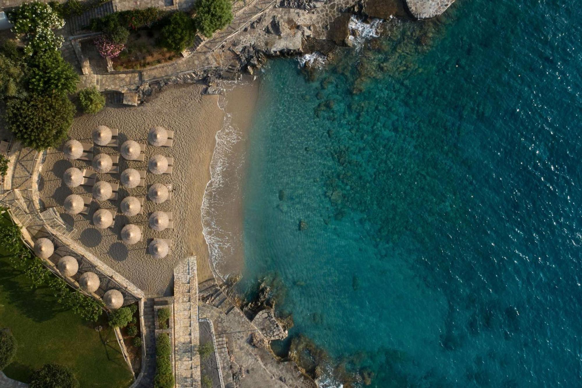 米诺斯宫套房酒店 - 仅限成人入住 圣尼古拉奥斯 外观 照片 Aerial view of the beach